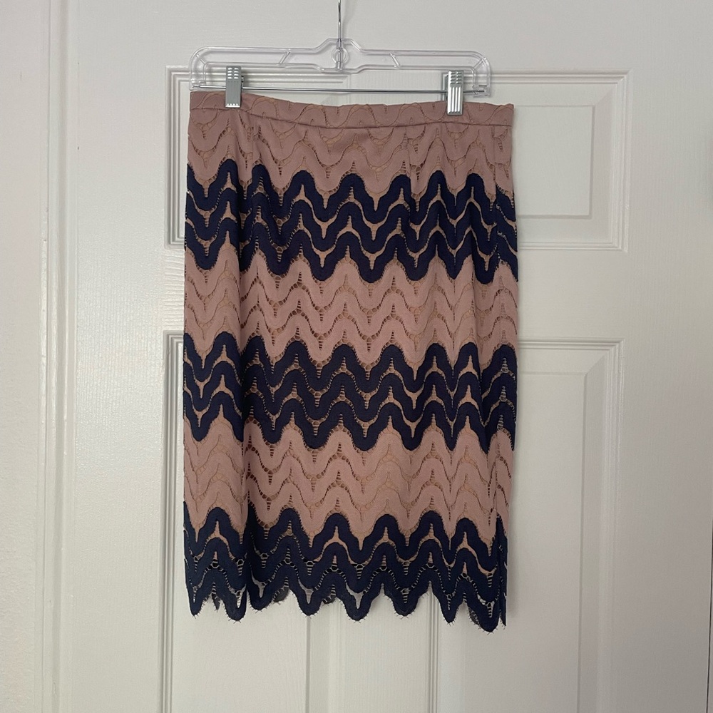 BCBG lace skirt